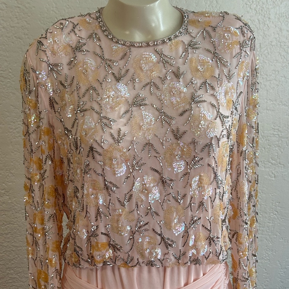 VICTORIA Royal ltg . Vintage light peach beaded / sequins long dress SZ 10 - Picture 6 of 15